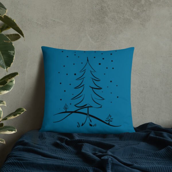 "Winter Wonderland Tree" Basic Pillow