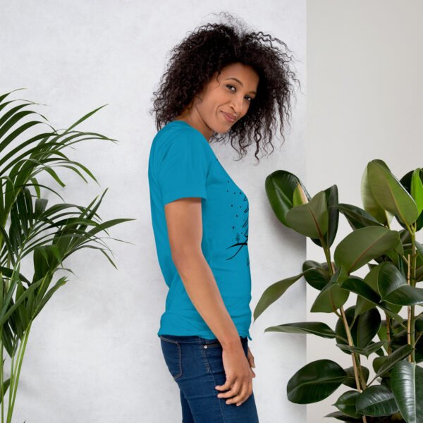 "Winter Wonderland Tree" Graphic t-shirt - Image 10