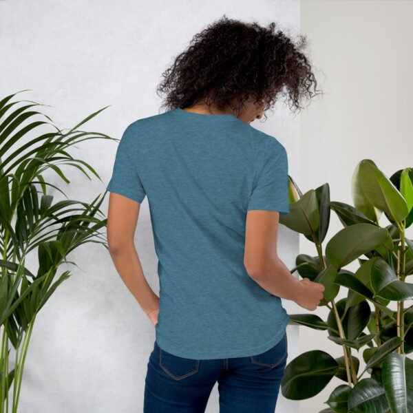 "Winter Wonderland Tree" Graphic t-shirt - Image 4