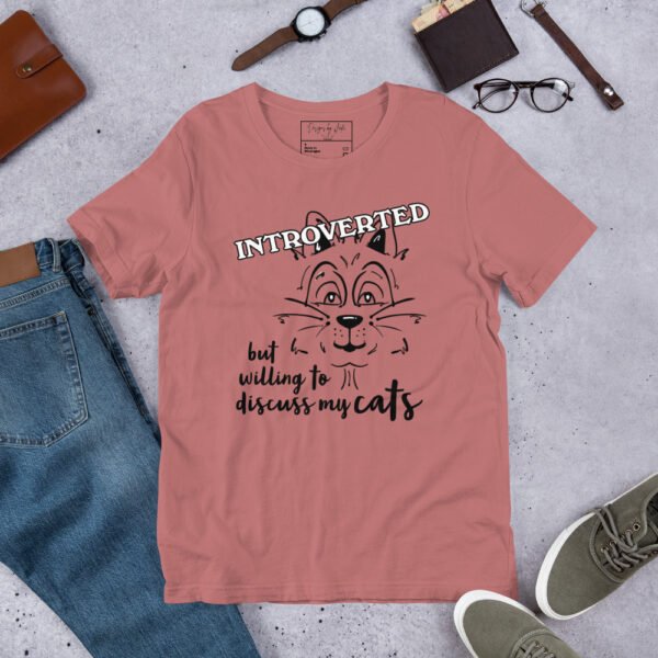 "Introverted but" graphict-shirt - Image 6